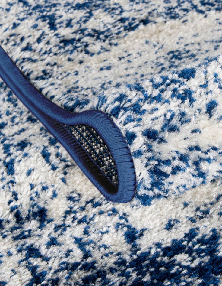 Detail image of 6' x 9' Dover Rug