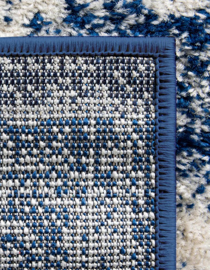 Detail image of 6' x 9' Dover Rug