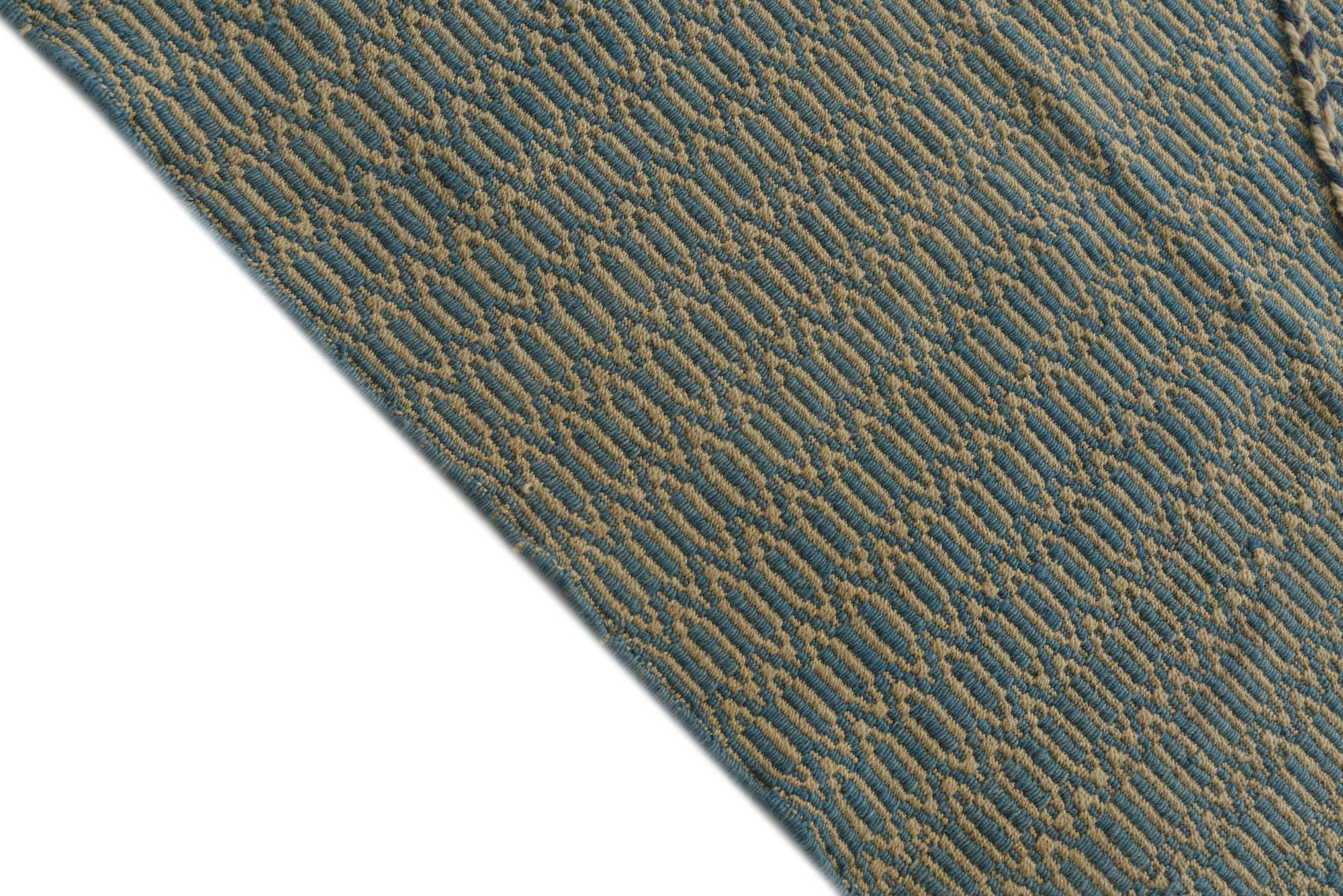 9' 10 x 14' 10 Hand Knotted Moroccan Wool Rug