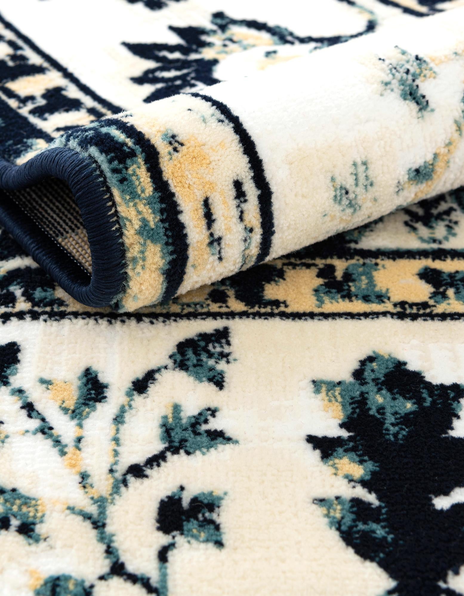 4' x 6' Nain Design Rug