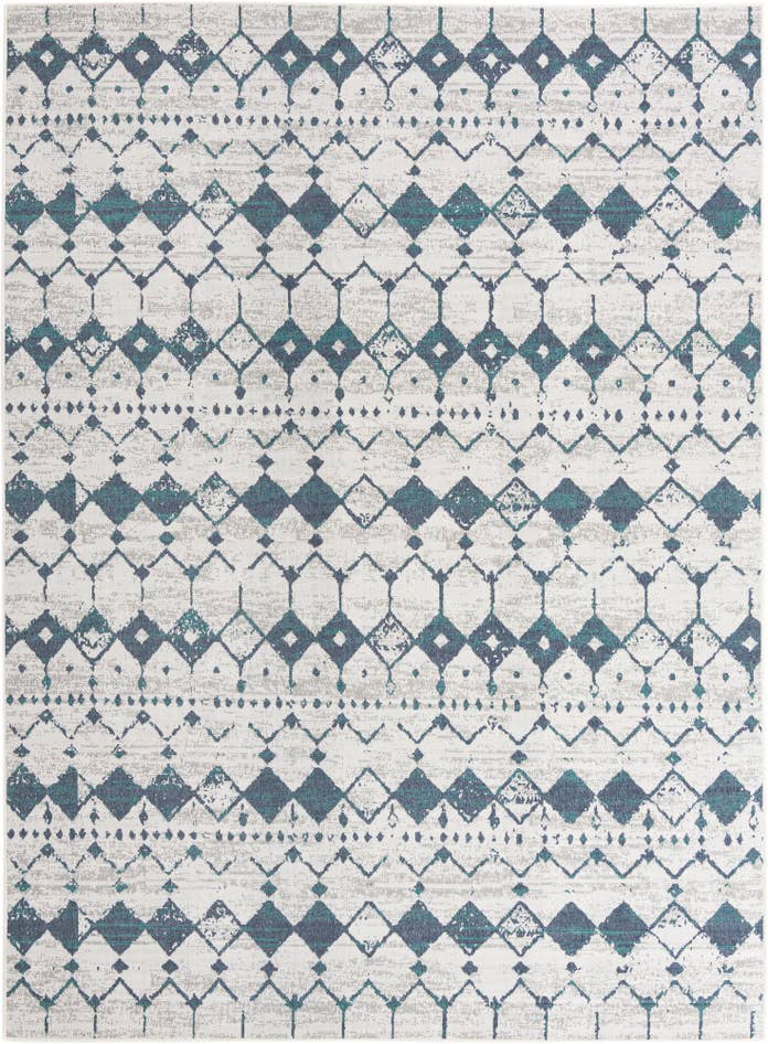 Detail image of 9' x 12' Easy-Clean Trellis Indoor / Outdoor Rug