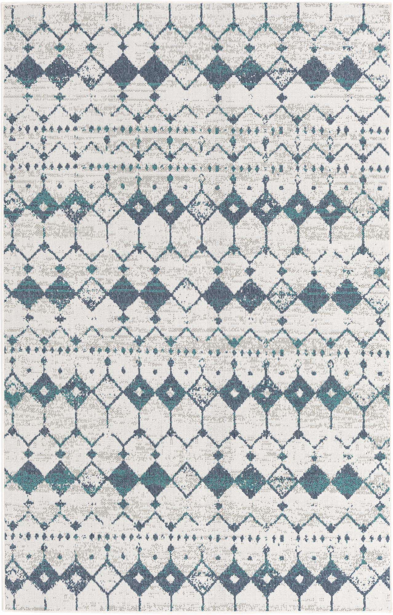 5' 3 x 8' Easy-Clean Trellis Indoor / Outdoor Rug