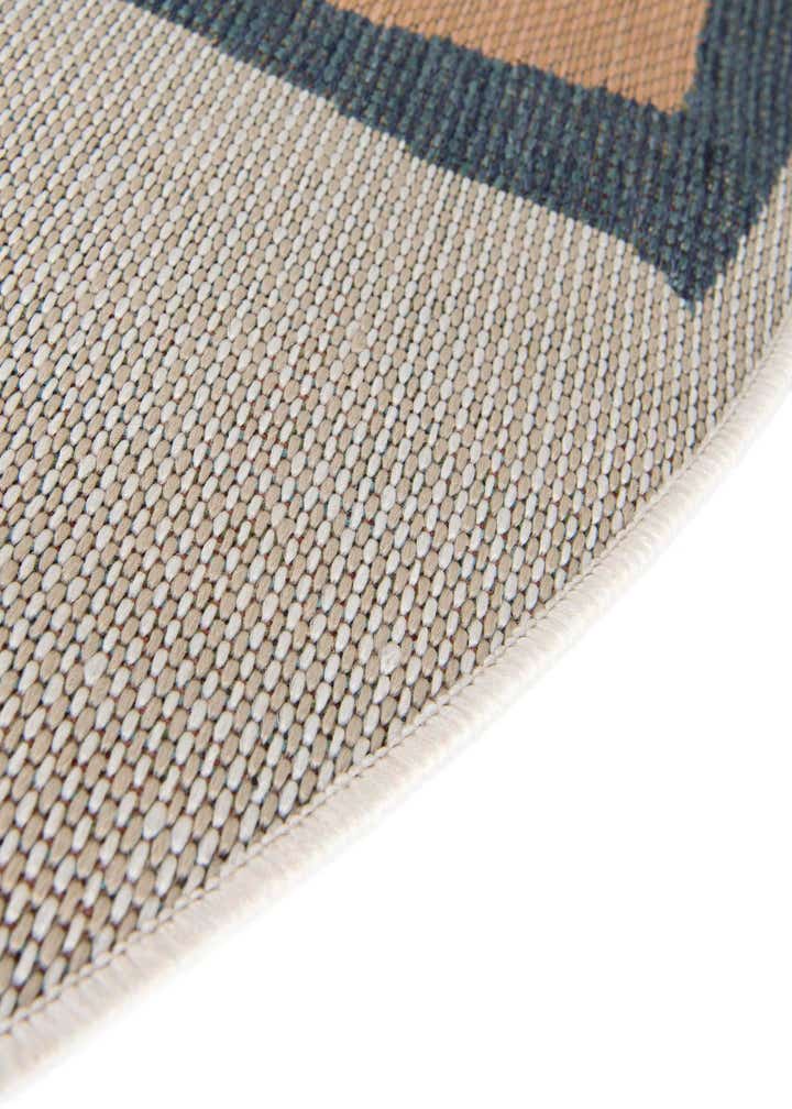 4' 1 x 4' 1 Easy-Clean Baja Indoor / Outdoor Round Rug