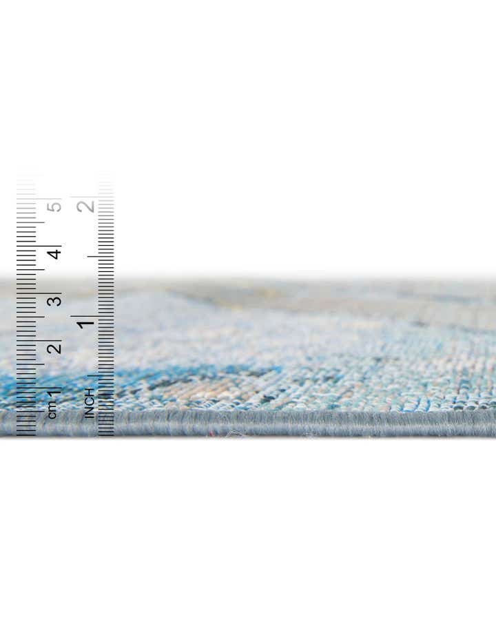 5' 3 x 5' 3 Easy-Clean Modern Indoor / Outdoor Round Rug