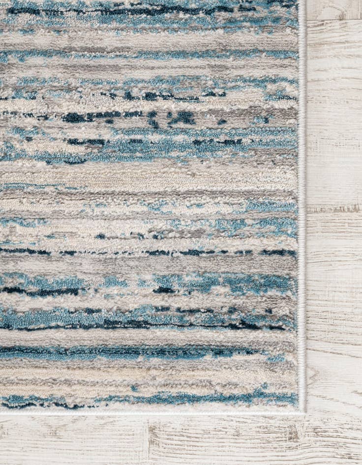 Detail image of 2' 7 x 12' Finsbury Runner Rug