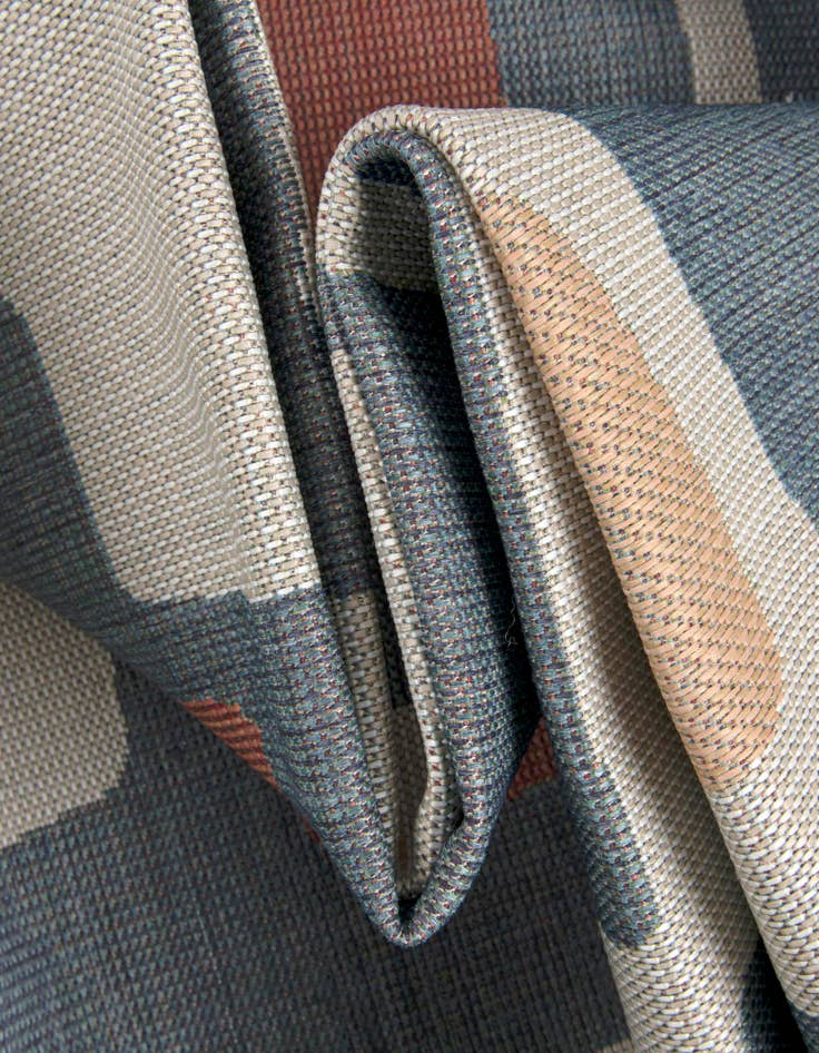 Detail image of 7' 10 x 7' 10 Easy-Clean Baja Indoor / Outdoor Square Rug