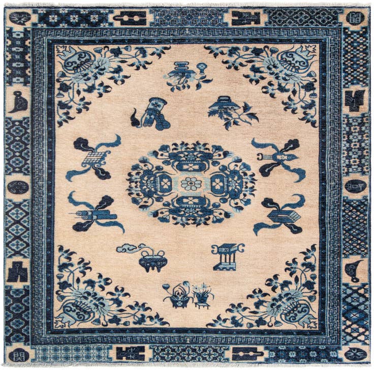 Detail image of 5' 1 x 5' 1 Boutique Square Rug