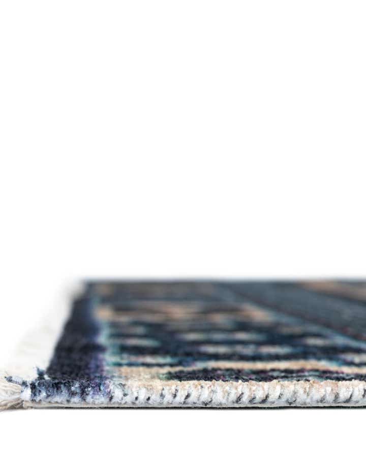 5' 1 x 5' 1 Boutique Square Rug