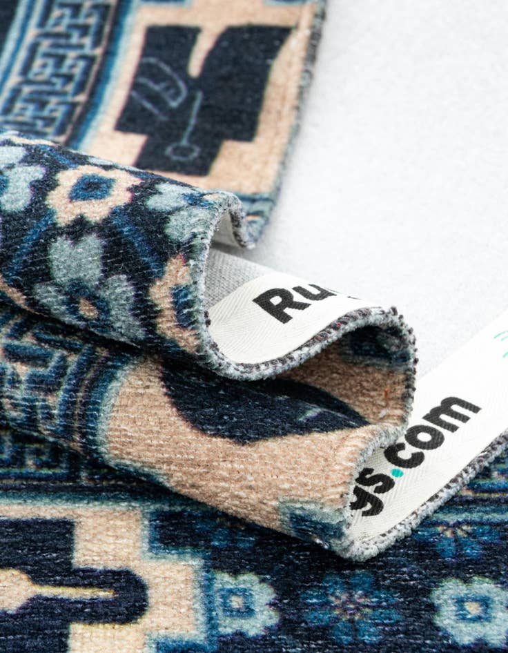 Detail image of 5' 1 x 5' 1 Boutique Square Rug