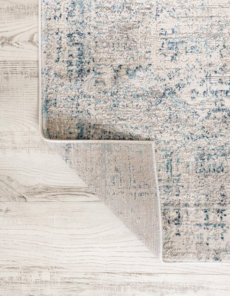 Detail image of 7' 10 x 7' 10 Finsbury Square Rug