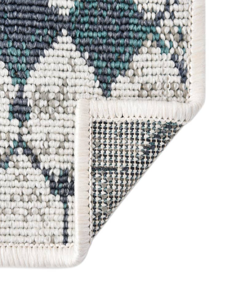 Detail image of 7' 10 x 7' 10  Washable Trellis Indoor / Outdoor Square Rug