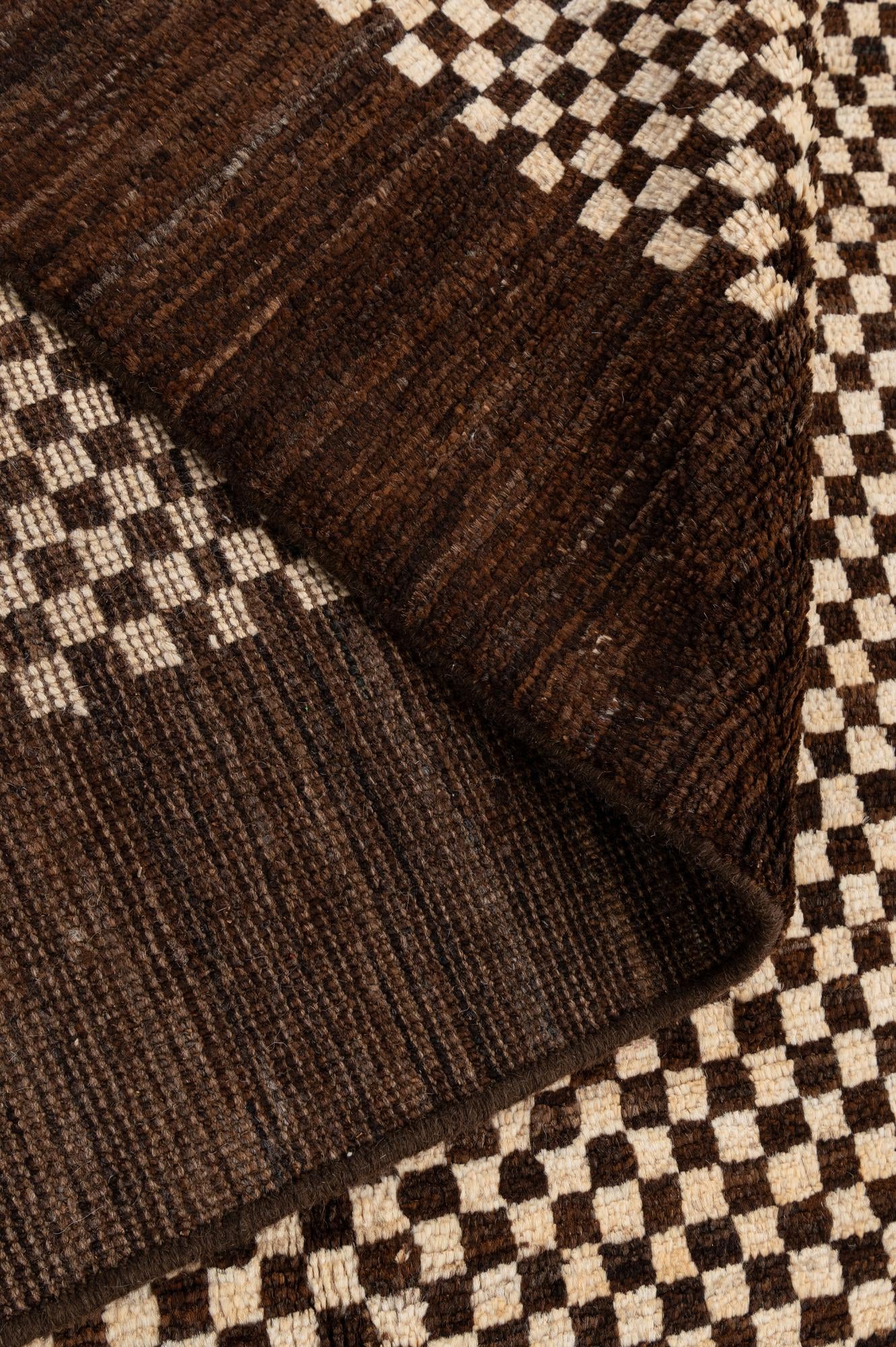 5' 7 x 8' Hand Knotted Modern Ziegler Wool Rug