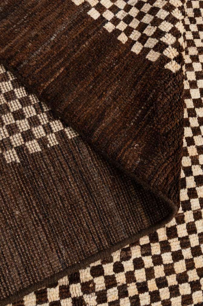 5' 7 x 8' Hand Knotted Modern Ziegler Wool Rug