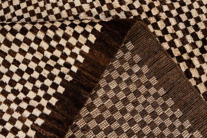 5' 6 x 7' 11 Hand Knotted Moroccan Wool Rug