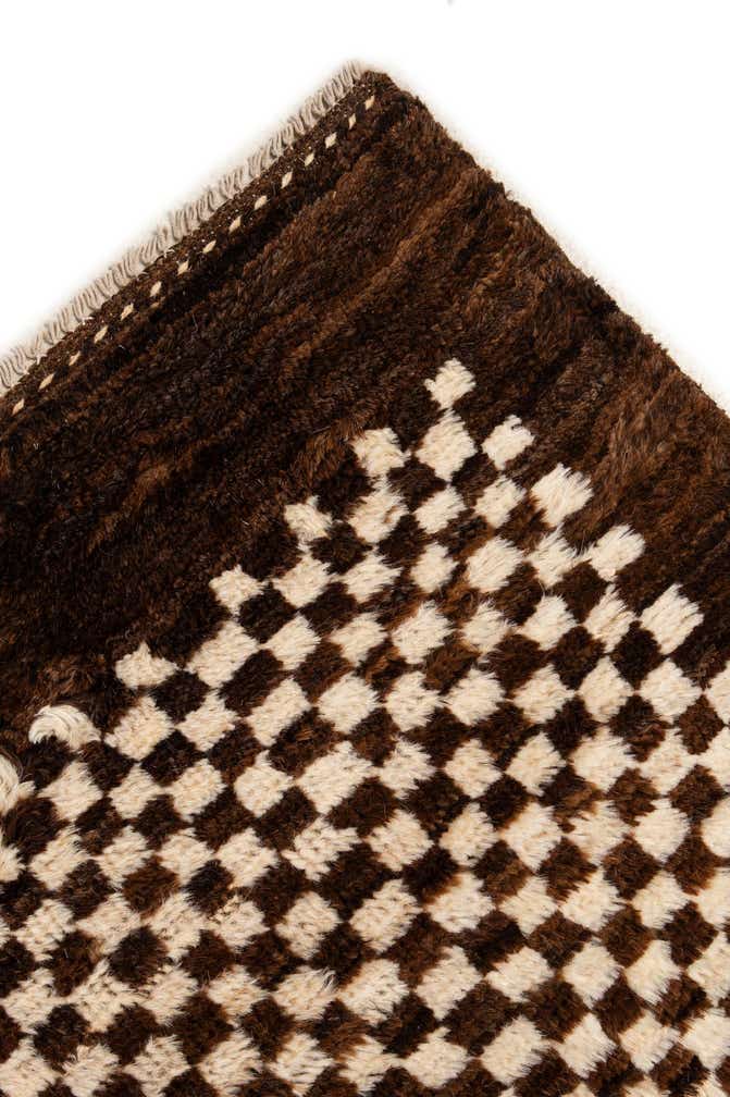 5' 6 x 7' 11 Hand Knotted Moroccan Wool Rug