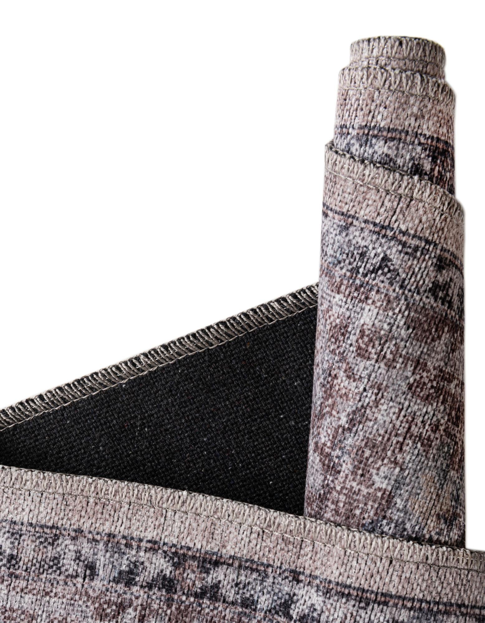 2' x 3' Washable Mangata Oval Rug