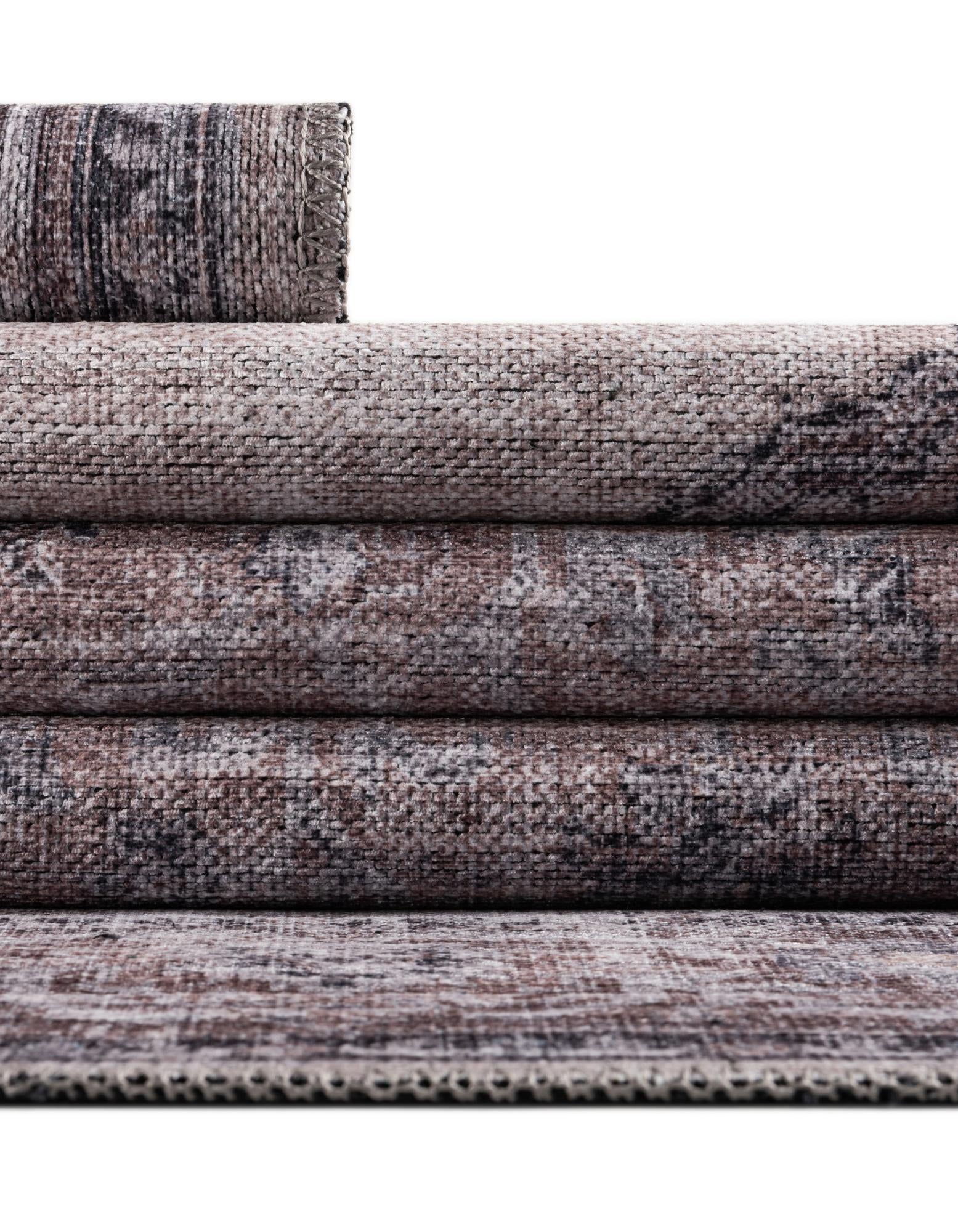 2' x 3' Washable Mangata Oval Rug