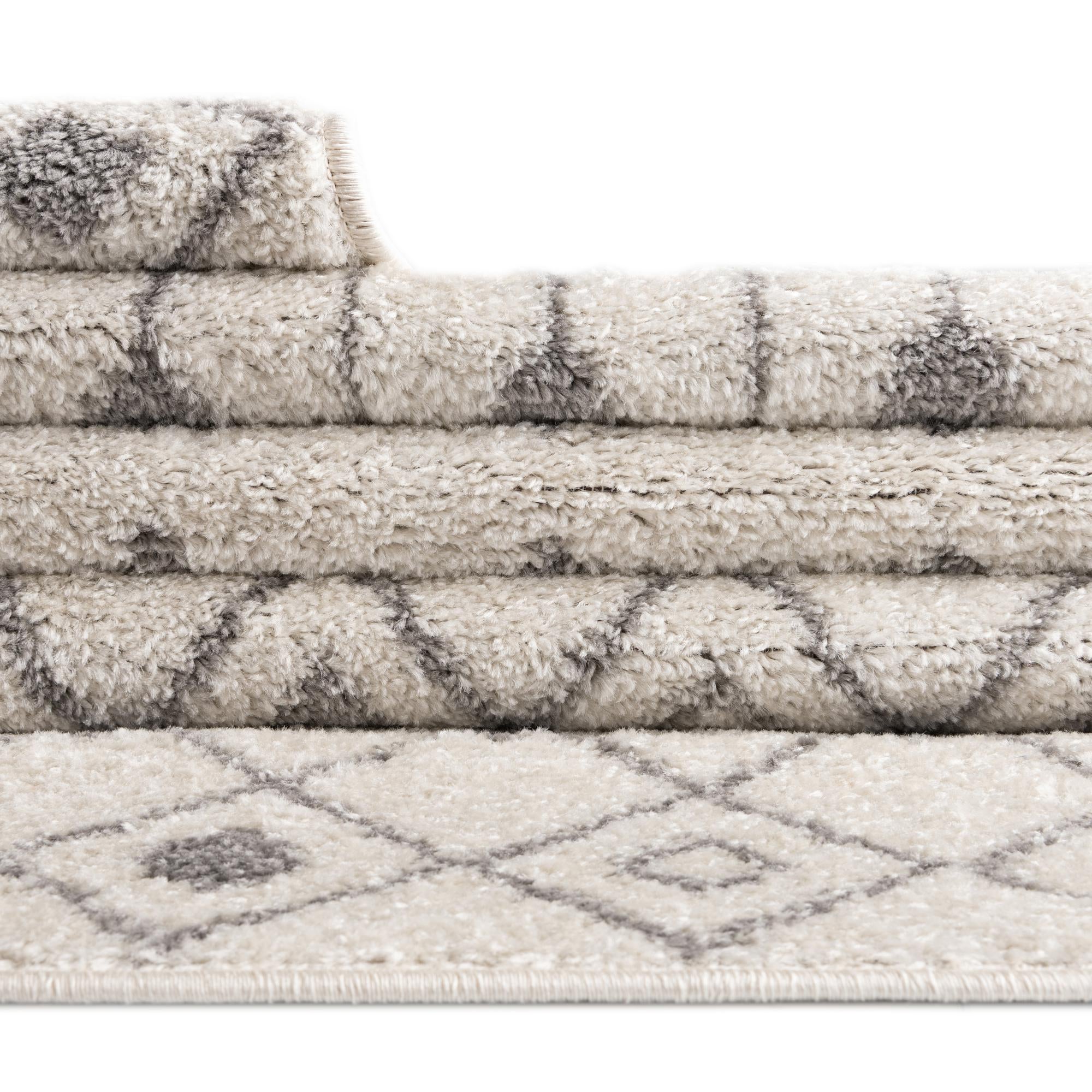 4' x 6' Moroccan Trellis Oval Rug