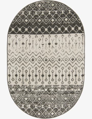 4' x 6' Moroccan Trellis Oval Rug