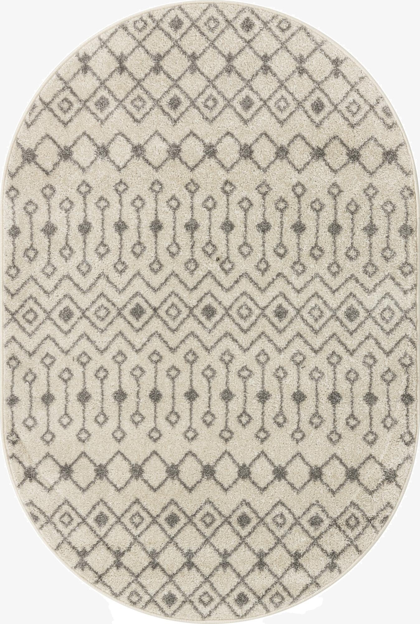 Primary image 4' x 6' Moroccan Trellis Oval Rug