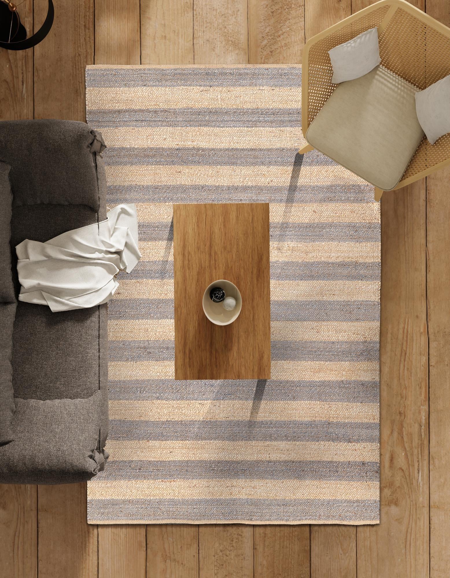 4' 1 x 6' 1 Handmade Braided Jute Rug
