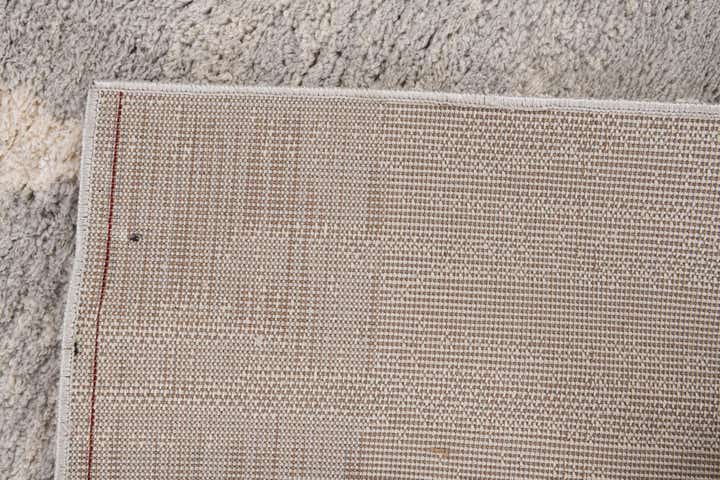 5' 3 x 7' 8 Caspian Rug