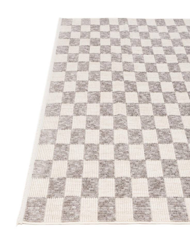 Detail image of 5' 3 x 7' 9 Cherokee Rug