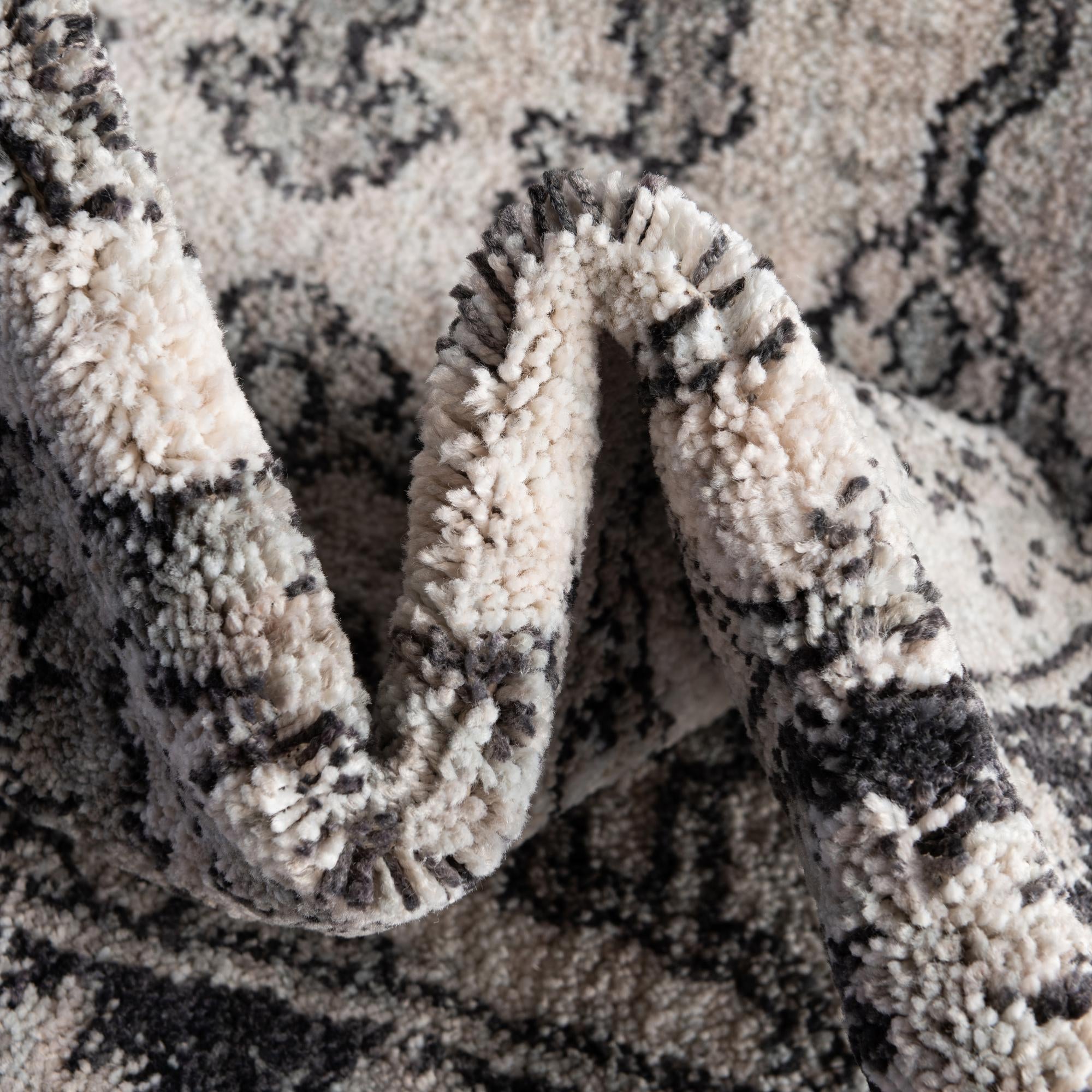 10' x 13' Eco Traditional Rug