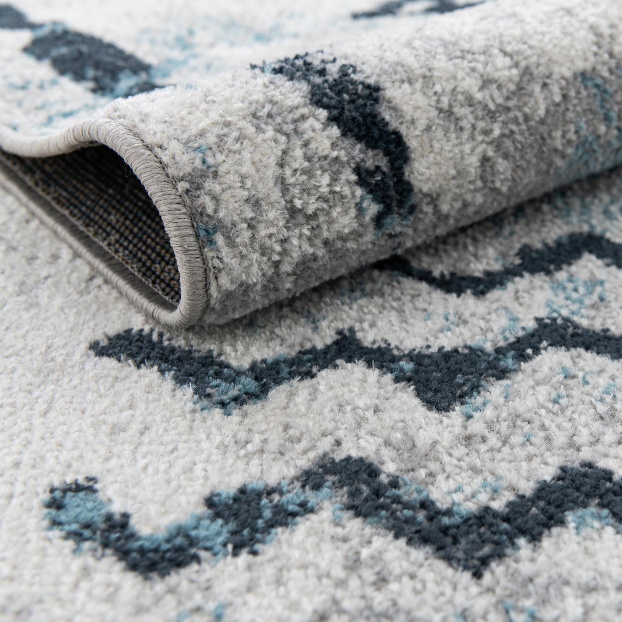 2' x 3' Kamala Washable Rug