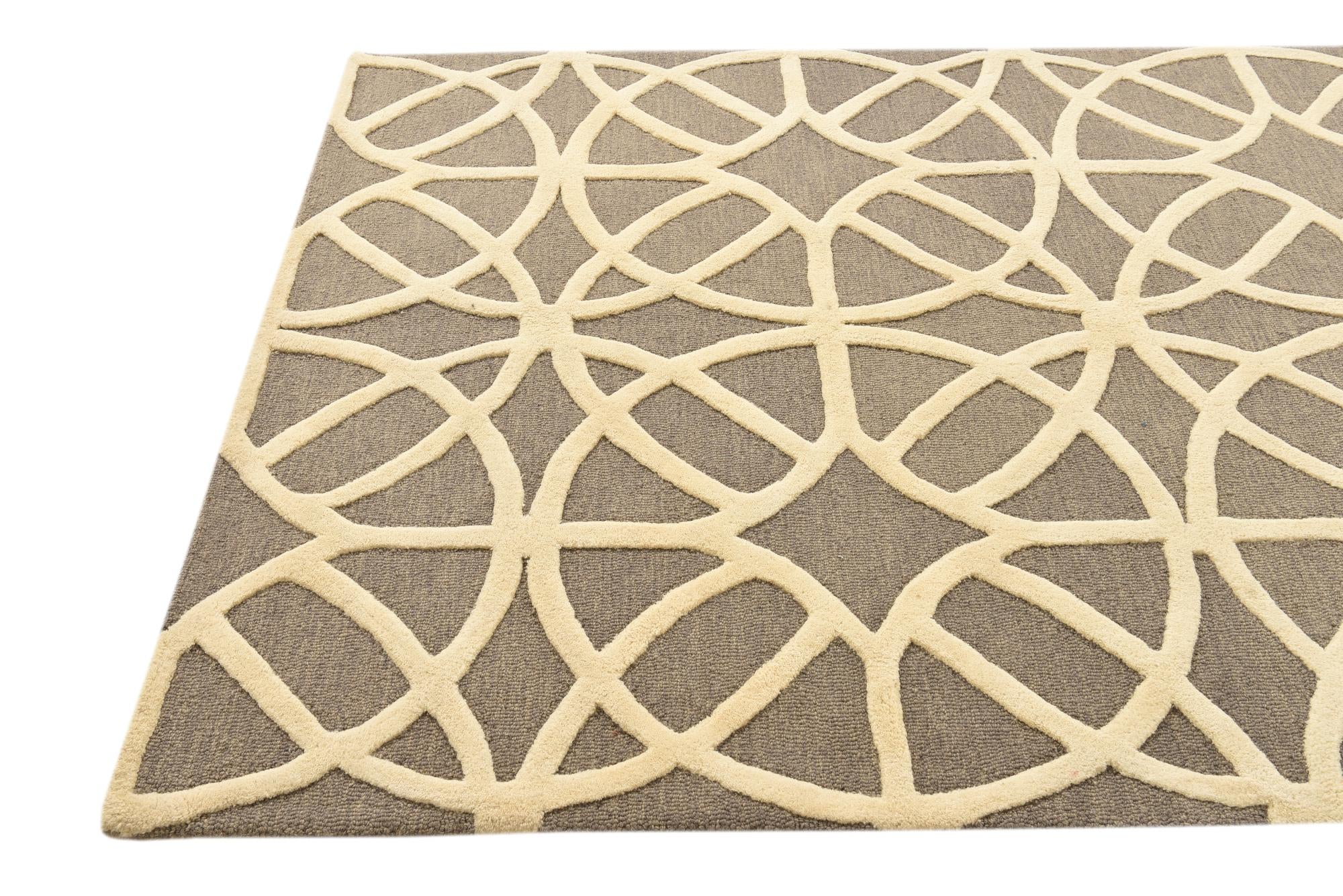 5' x 7' 11 Luna Rug