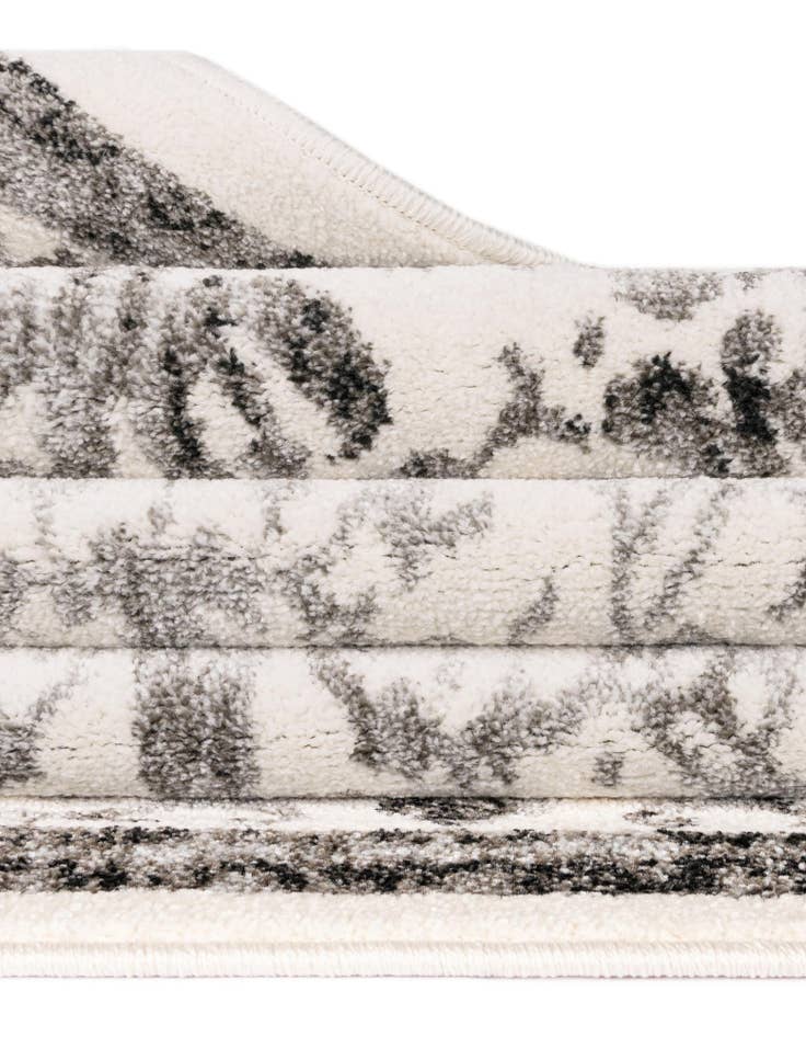 Detail image of 7' 10 x 11' Miranda Rug