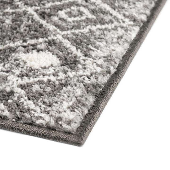 5' 3 x 8' Moroccan Trellis Rug