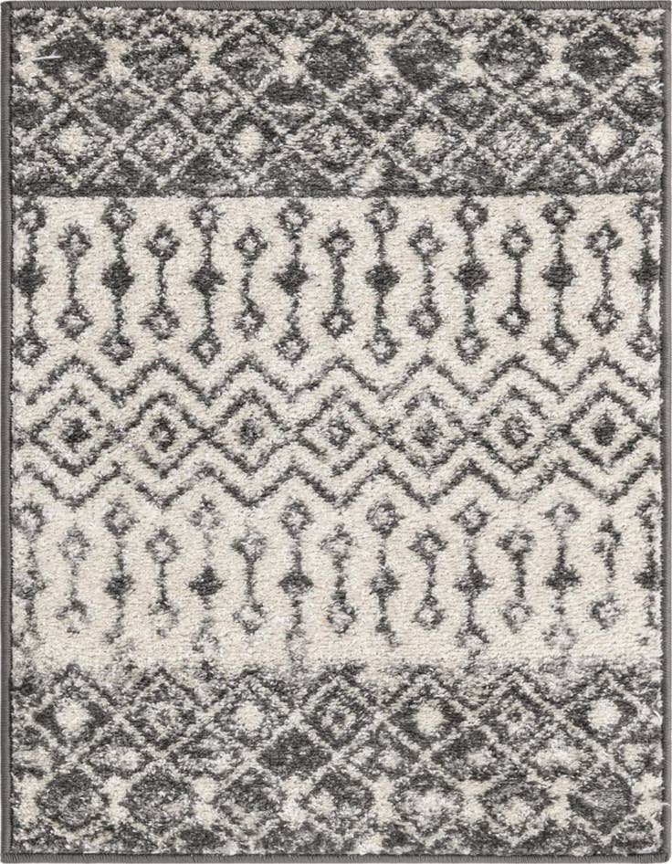 Detail image of 2' x 3' Moroccan Trellis Rug