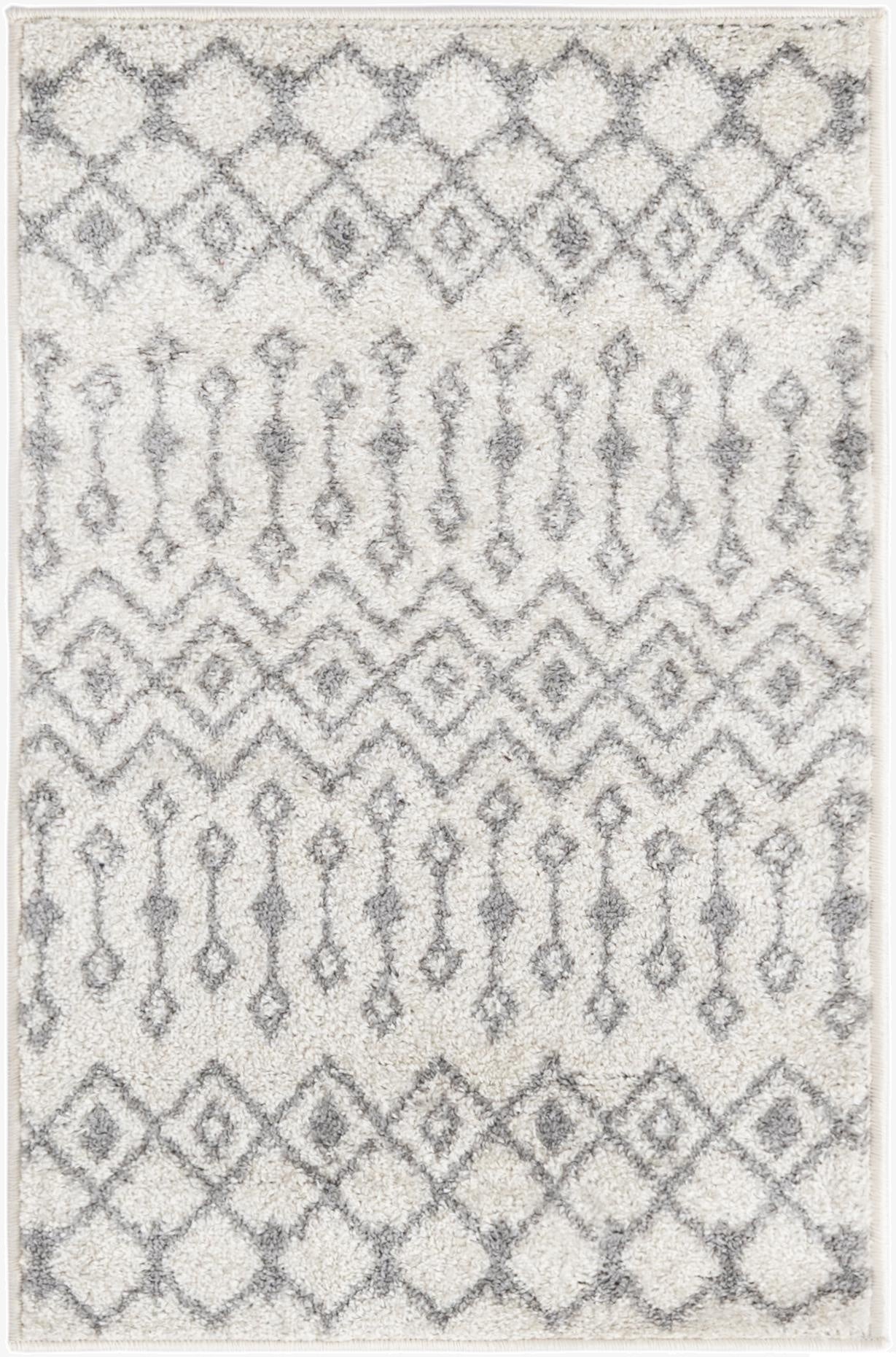 Primary image 2' x 3' Moroccan Trellis Rug