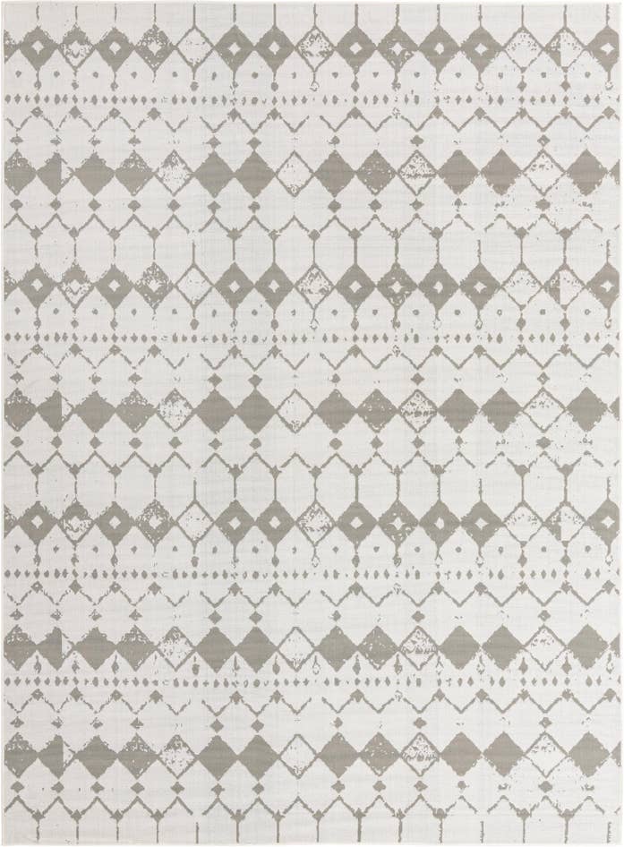 Detail image of 9' x 12' Easy-Clean Lattice Indoor / Outdoor Rug