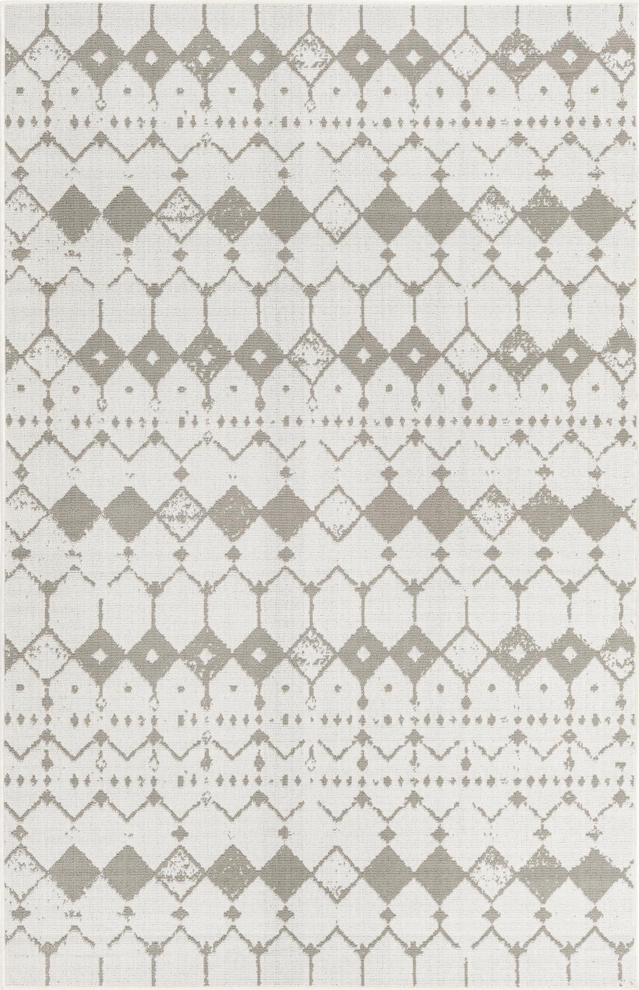 5' 3 x 8' Washable Lattice Indoor / Outdoor Rug