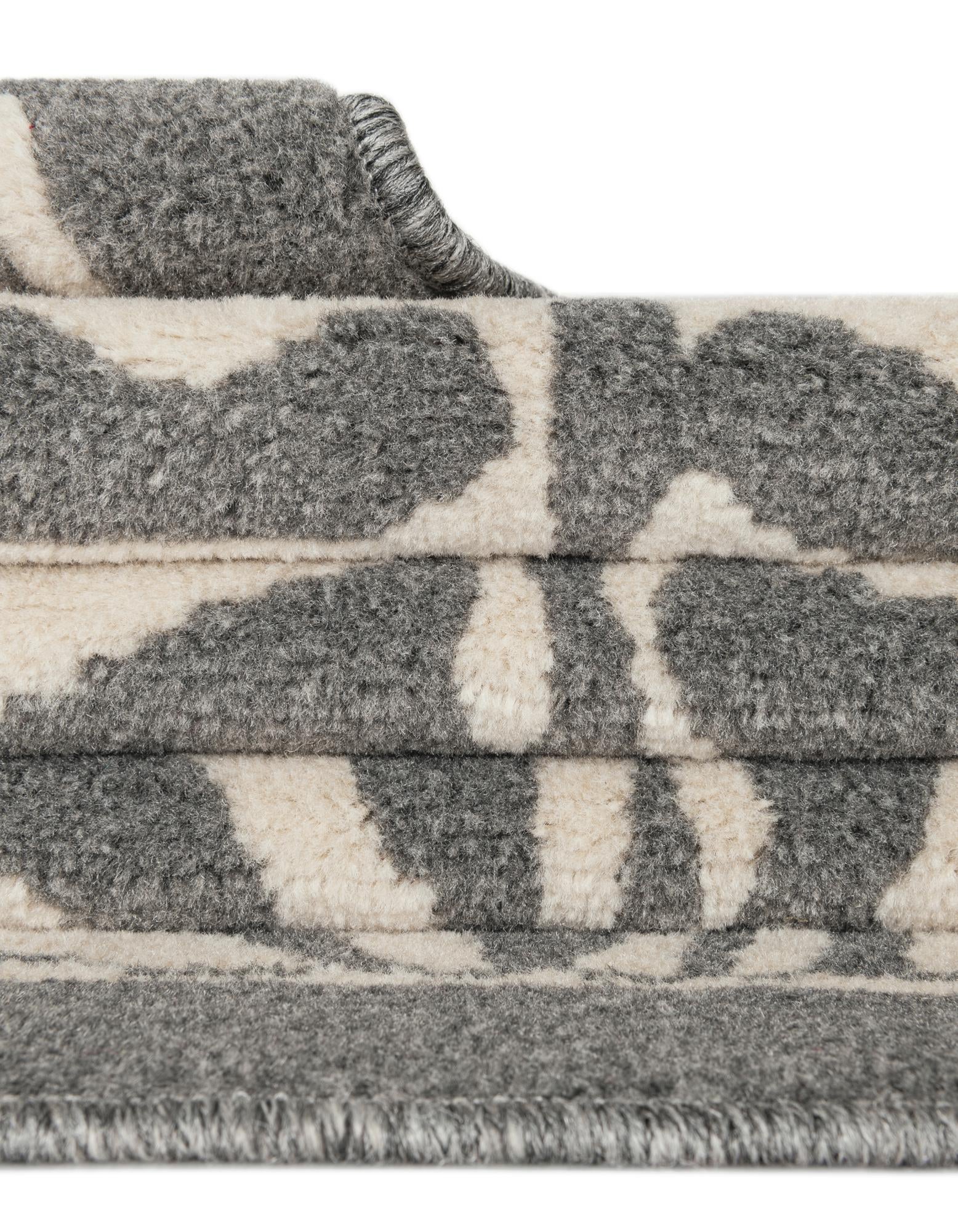 2' x 3' Safari Rug
