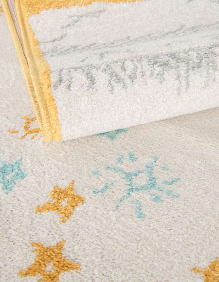 5' 3 x 8' Bear Whimsy Kids Rug