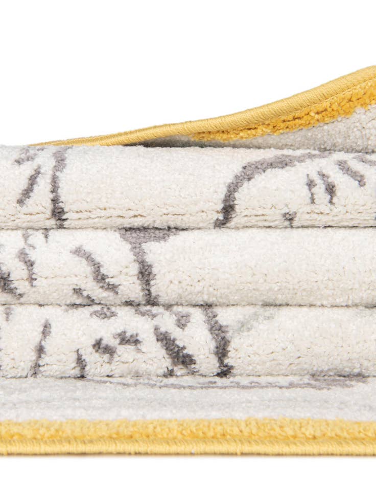Detail image of 5' 3 x 8' Bear Whimsy Kids Rug