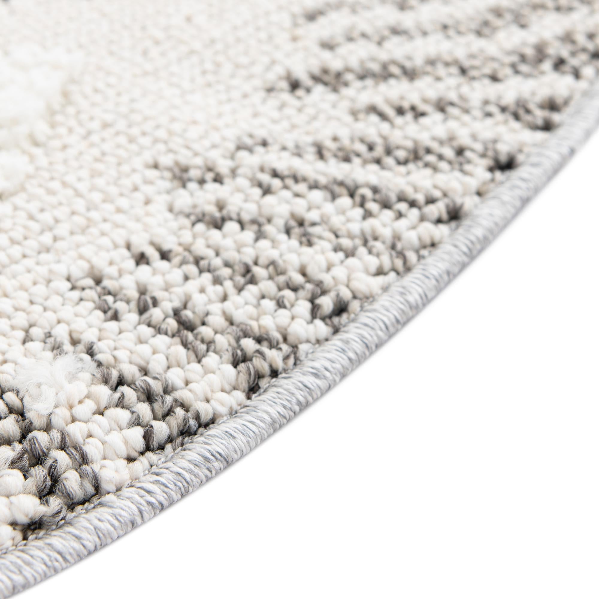 3' 3 x 3' 3 Boho Round Rug