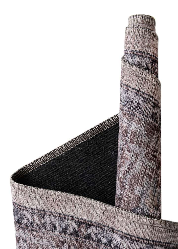2' 7 x 13' Washable Mangata Runner Rug
