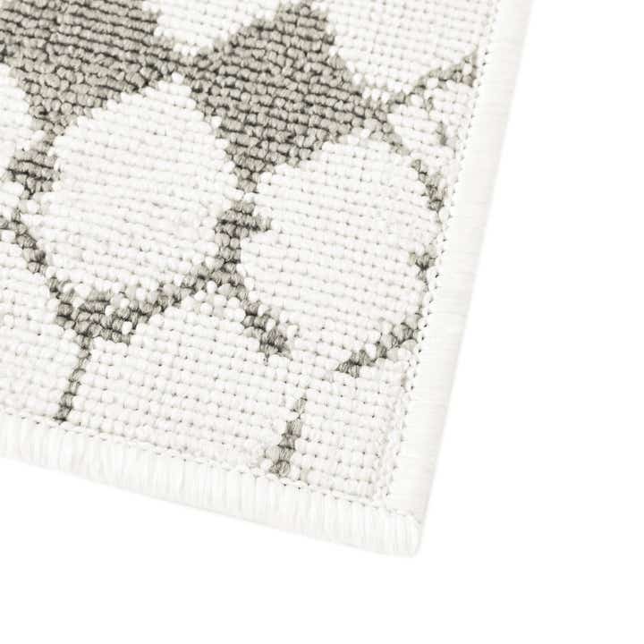 2' x 6' Easy-Clean Trellis Indoor / Outdoor Runner Rug
