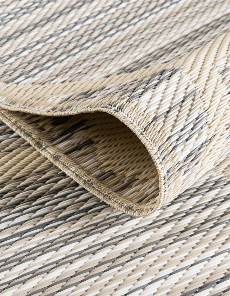 Detail image of 2' x 6'  Washable Vista Breeze Indoor / Outdoor Runner Rug