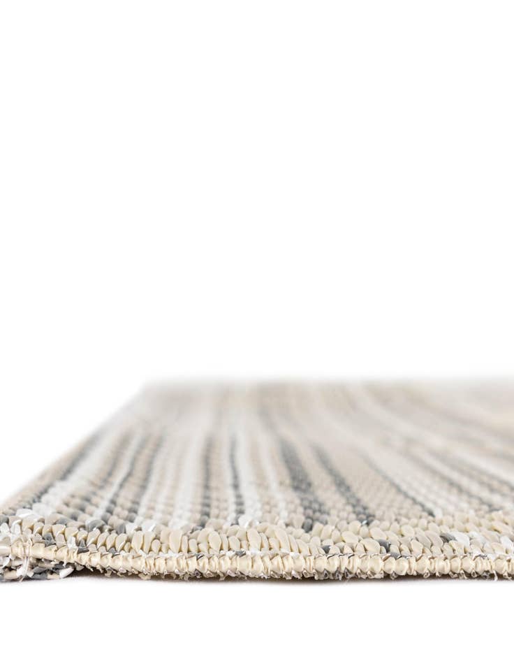 Detail image of 2' x 6'  Washable Vista Breeze Indoor / Outdoor Runner Rug