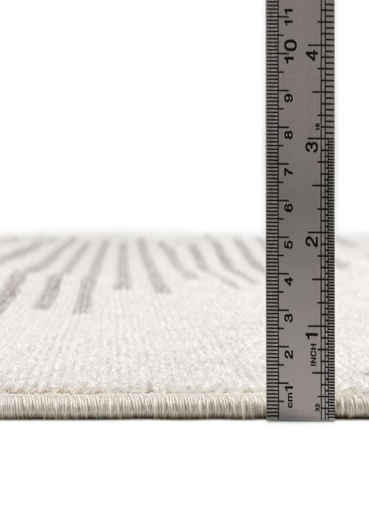 7' x 7' Kai Square Rug