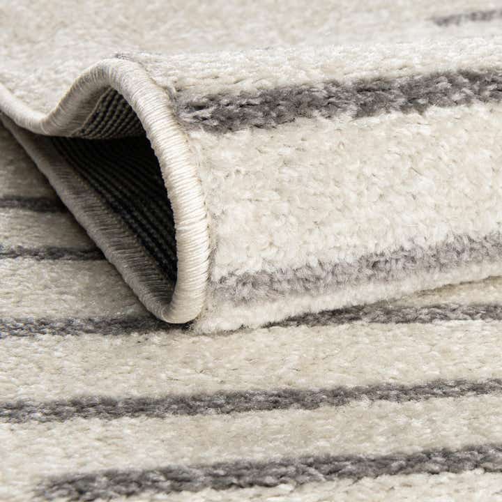 7' x 7' Kai Square Rug