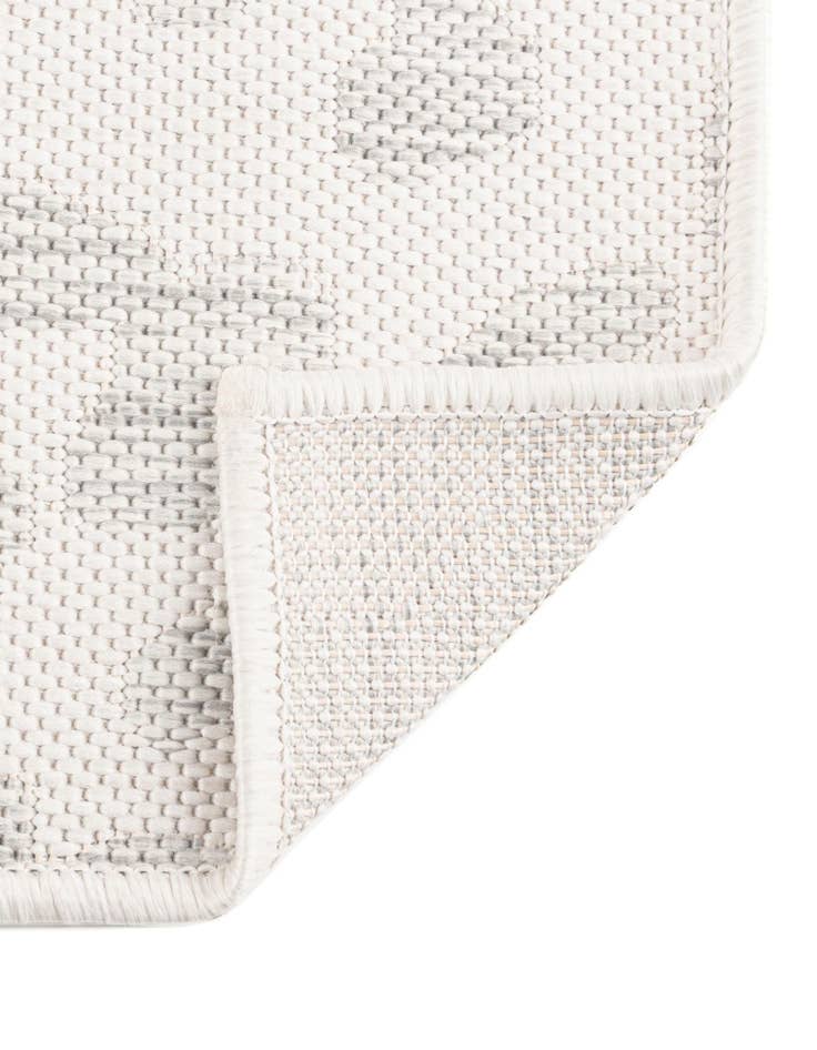 Detail image of 13' x 13' Easy-Clean Safari Indoor / Outdoor Square Rug