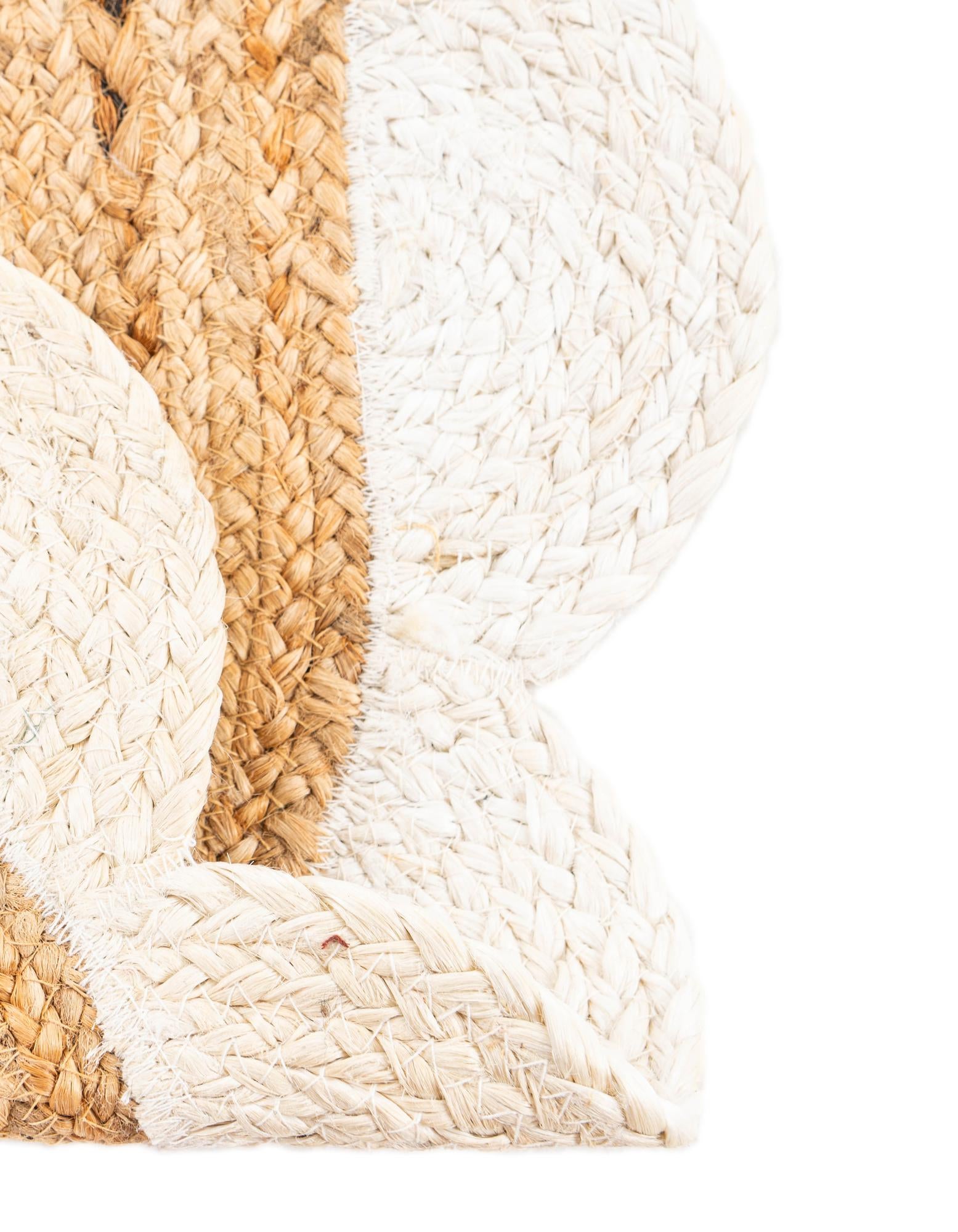 3' 1 x 3' 1 Handmade Scallop Braided Jute Round Rug