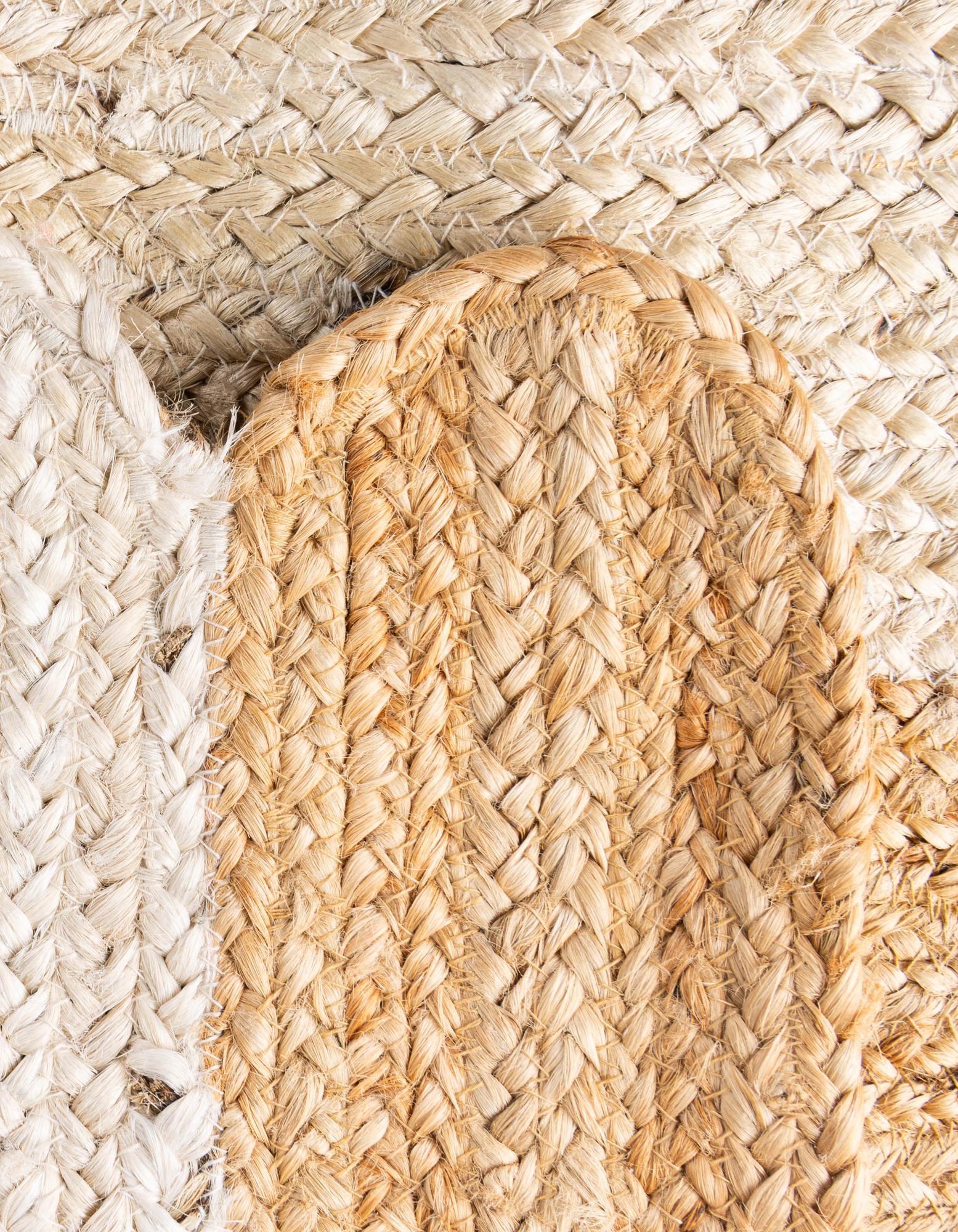 8' x 8' Handmade Scallop Braided Jute Square Rug