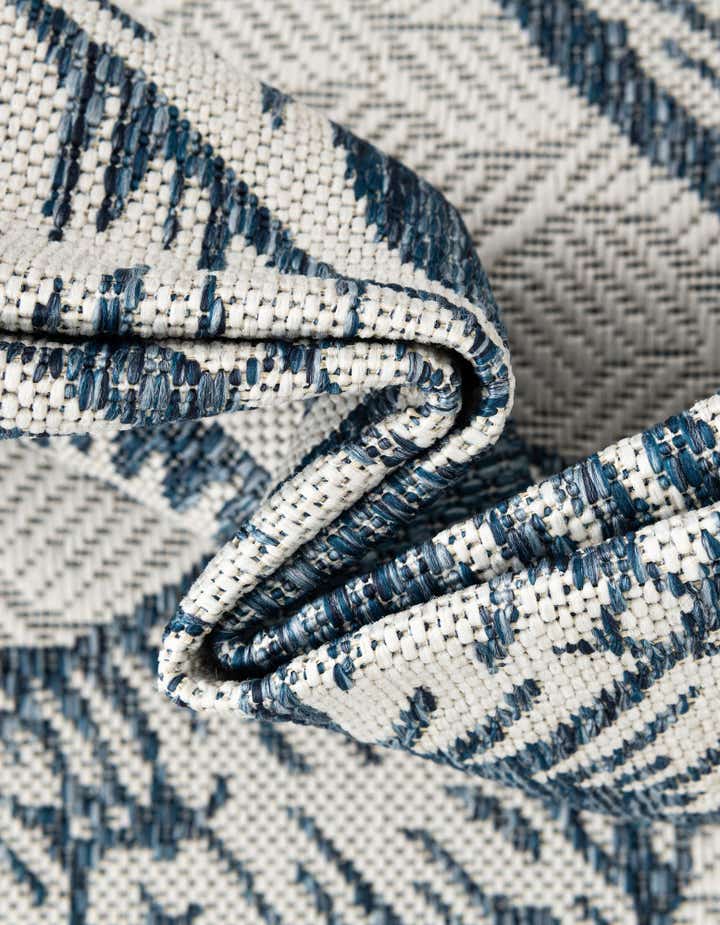 3' x 3' Easy-Clean Coastal Indoor / Outdoor Round Rug